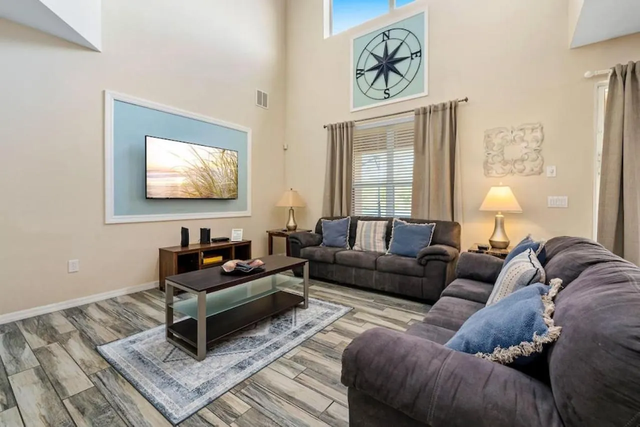 Holiday home New - 6 Bed - Game Room - Pool - No Rear Neighbors Davenport
