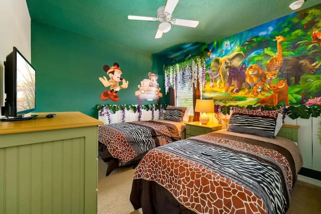 Holiday home New - 6 Bed - Game Room - Pool - No Rear Neighbors Davenport